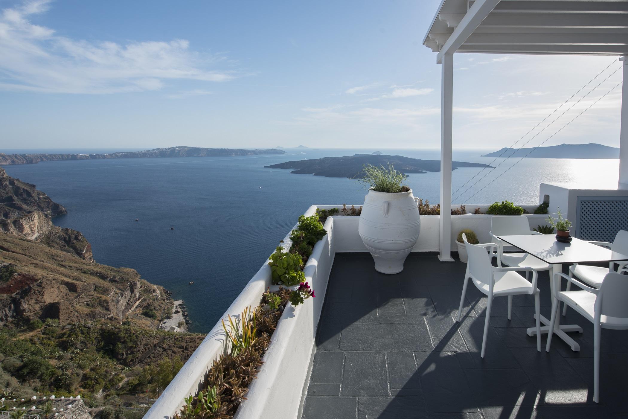 Kastro Hotel 3*