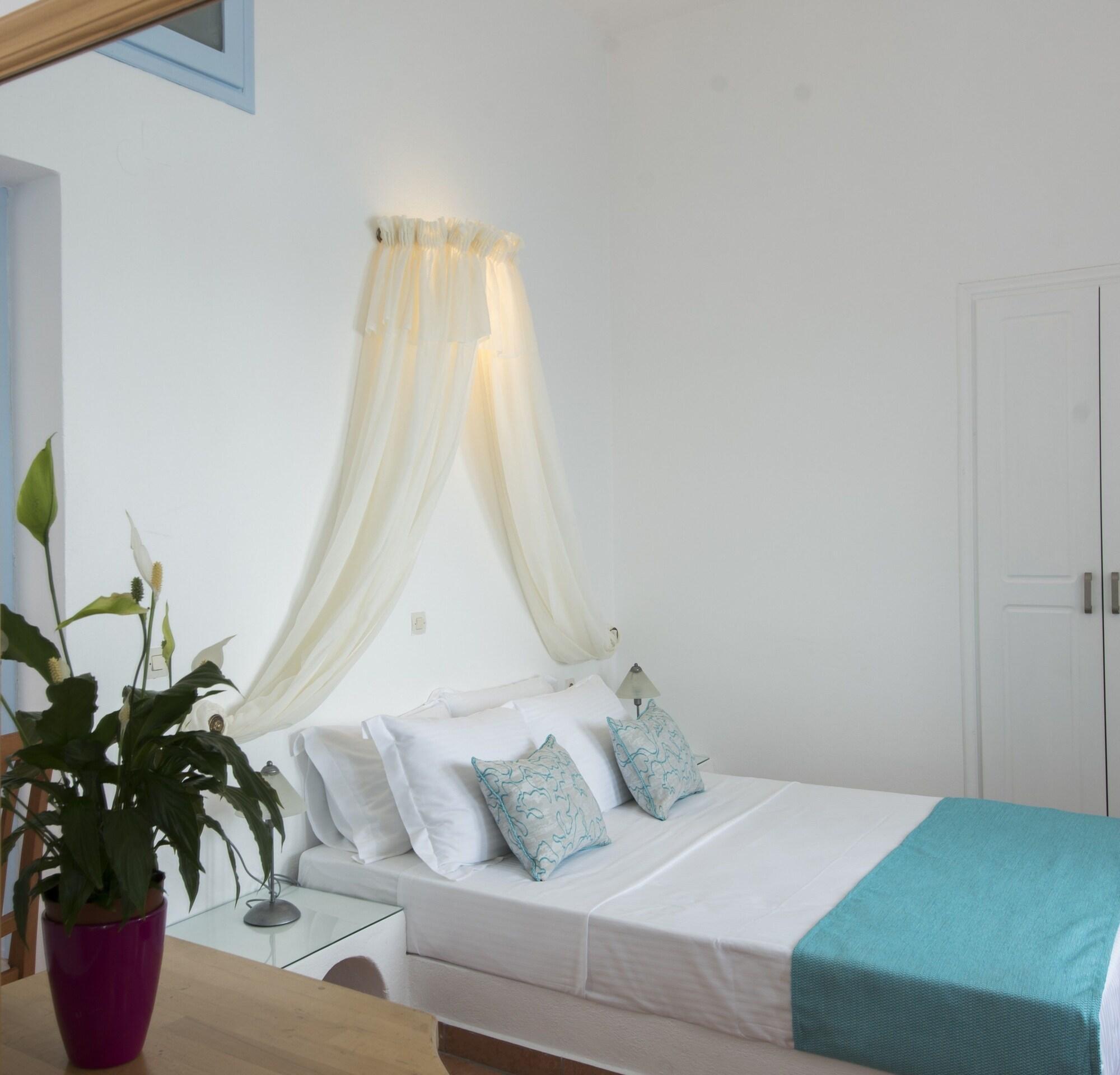 Kastro 3* Fira (Santorini)