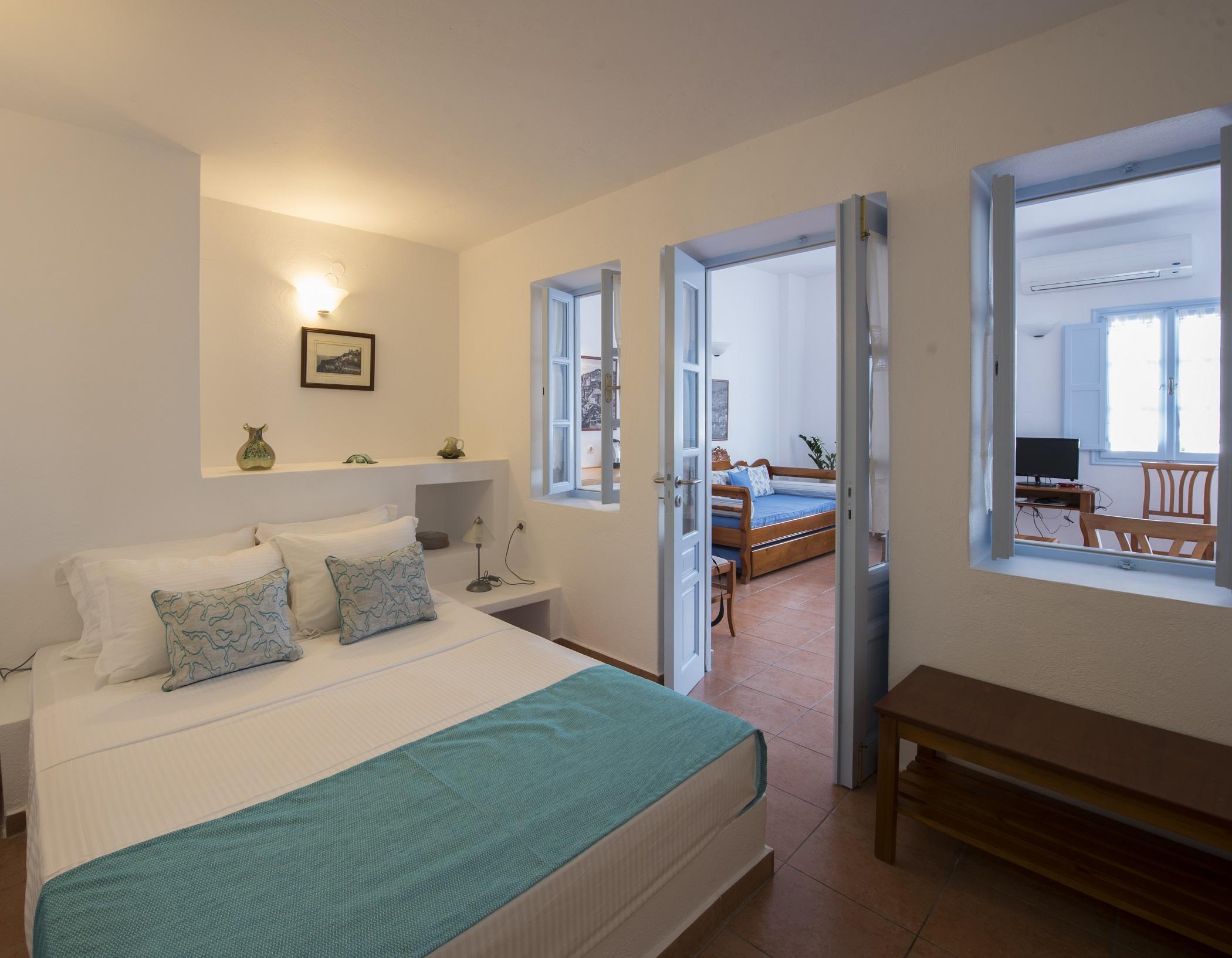 Hotel Kastro 3*