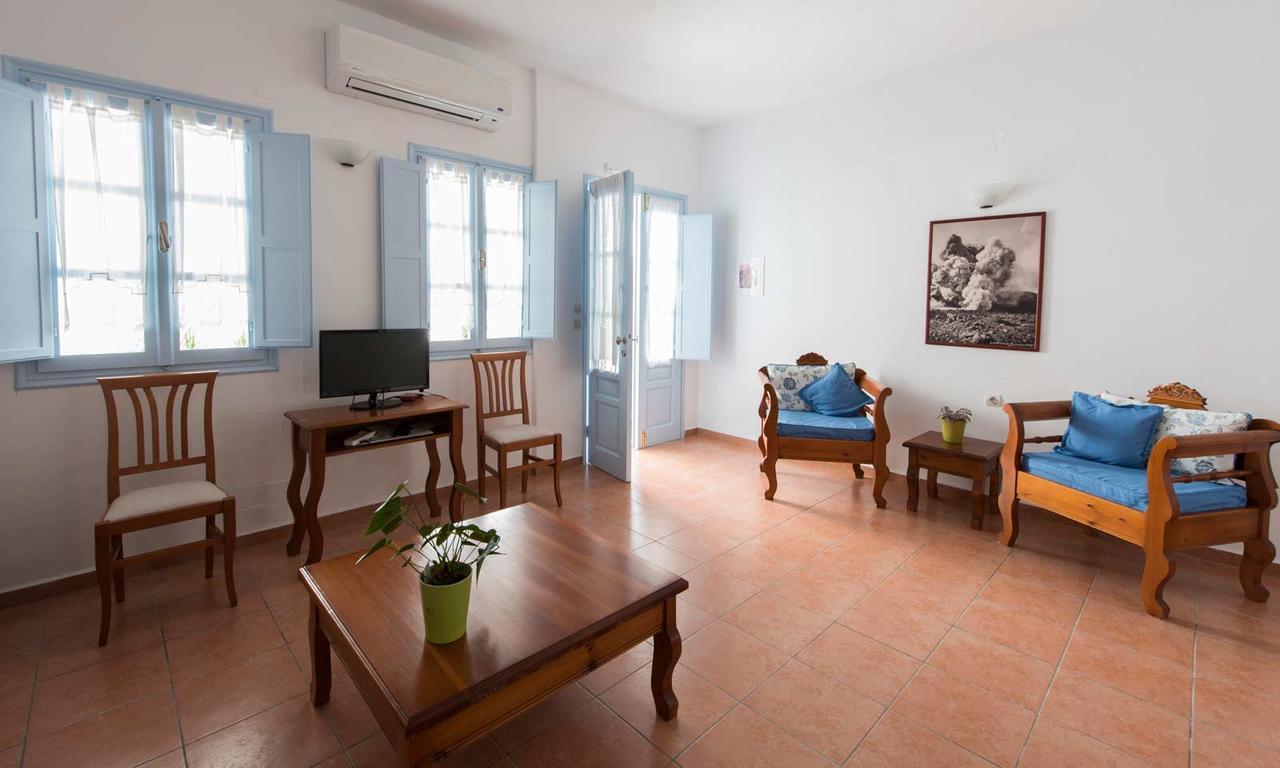 Kastro Hotel 3*